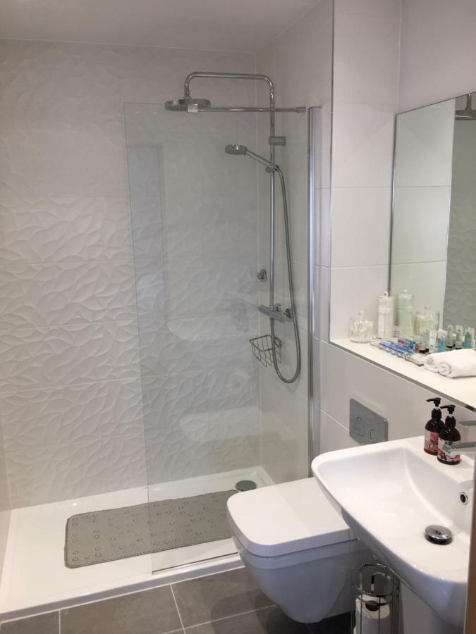 Prestbury Bed & Breakfast Солсбери Экстерьер фото